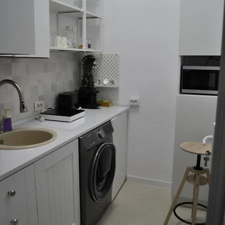16 Apartment *